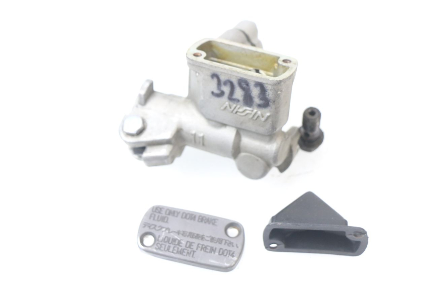 photo de FRONT BRAKE MASTER CYLINDER HONDA CRF CR-F 450 (2001 - 2005) - Main view