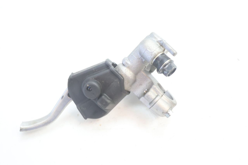 photo de FRONT BRAKE MASTER CYLINDER HONDA CRF CR-F 125 (2020 - 2021) - Surface and material condition