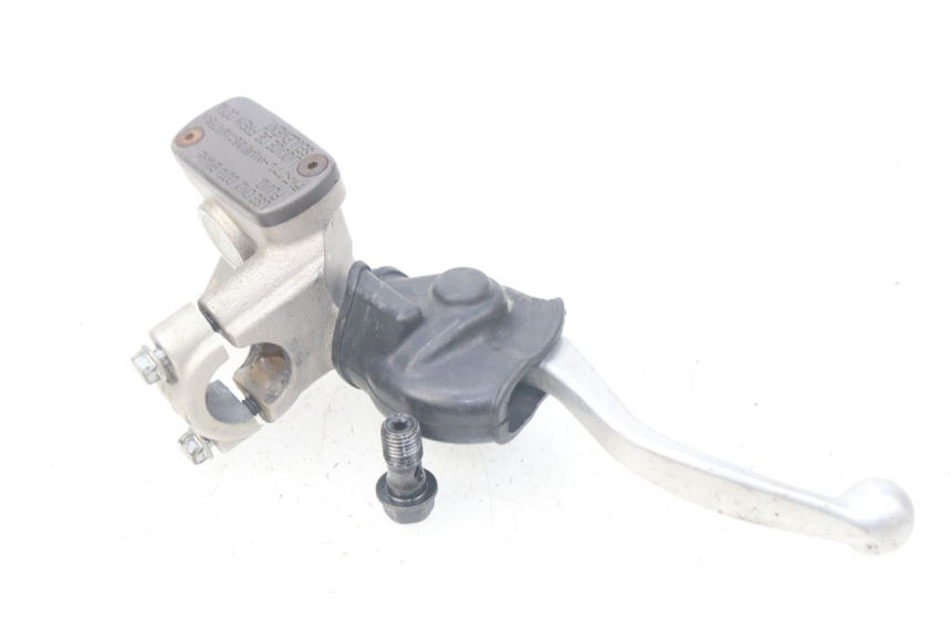 photo de FRONT MASTER CYLINDER HONDA CRF 250 (2013 - 2016) - Technical close-up