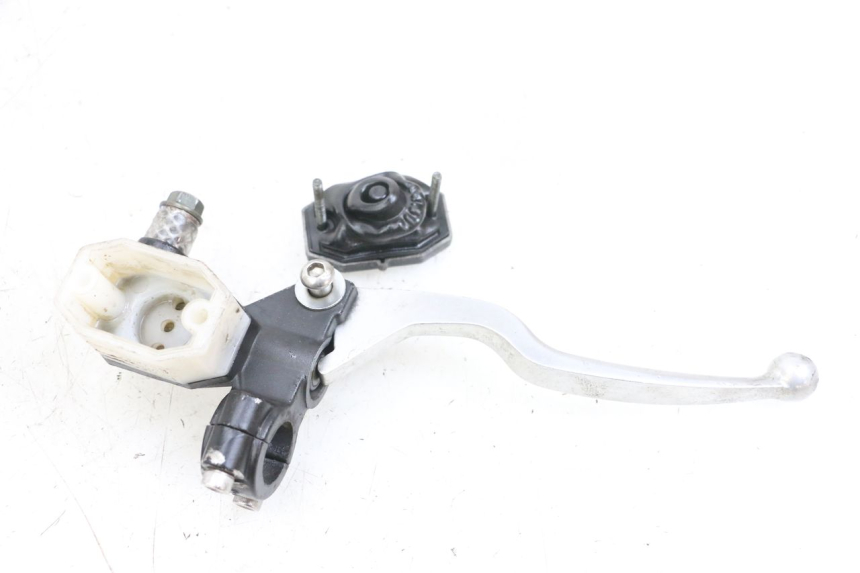 photo de FRONT BRAKE MASTER CYLINDER SYM CROX 4T 50 (2016 - 2023) - Alternative perspective