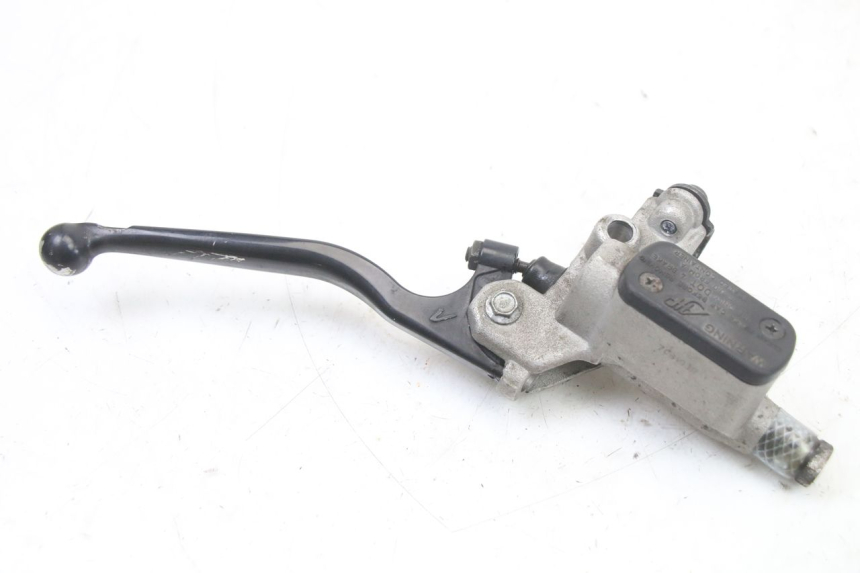 photo de FRONT BRAKE MASTER CYLINDER DERBI SENDA R X-TREME 50 (2006 - 2010) - Technical close-up