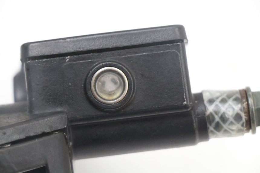 photo de FRONT MASTER CYLINDER CCR DIRT BIKE 125 - Technical close-up