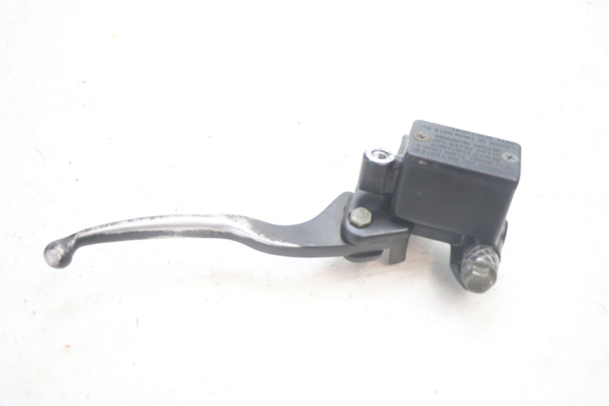 photo de FRONT BRAKE MASTER CYLINDER CF MOTO E-CHARM 125 (2005 - 2008) - Fixing points details