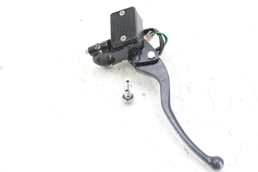 photo de FRONT MASTER CYLINDER WAYSCRAL E-SPEED 1 (2022 - 2024) - Zoom on usage condition