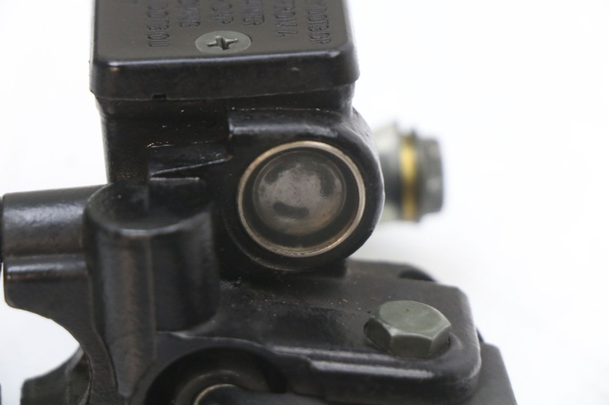 photo de FRONT BRAKE MASTER CYLINDER JM MOTORS EVOLIS 4T 50 (2018 - 2022) - Technical close-up