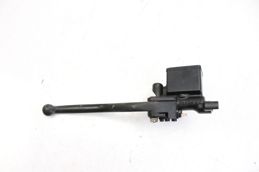 photo de FRONT MASTER CYLINDER HONDA FES S-WING SWING ABS 125 (2007 - 2015) - Alternative perspective