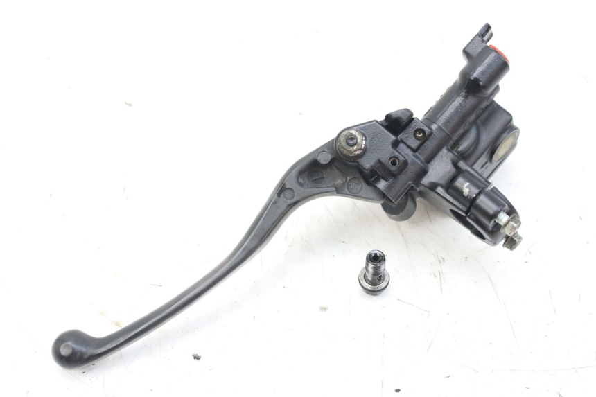 photo de FRONT MASTER CYLINDER HONDA FES S-WING SWING ABS 125 (2007 - 2015) - Component detail
