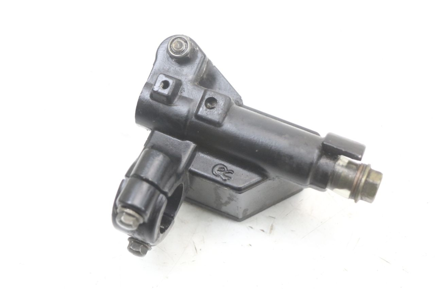 photo de FRONT MASTER CYLINDER SYM FIDDLE 2 50 (2008 - 2013) - Fixing points details