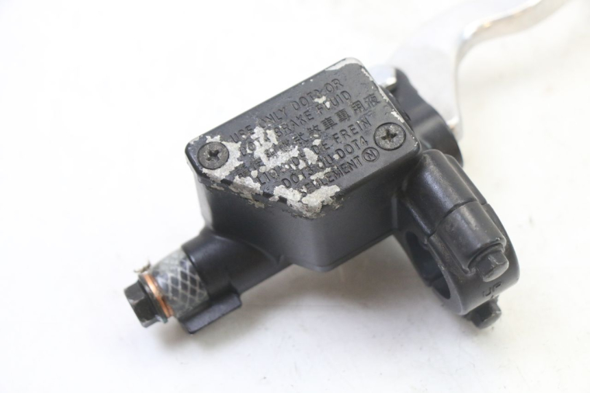 photo de FRONT BRAKE MASTER CYLINDER SYM FIDDLE 3 III 125 (2014 - 2020) - Component detail