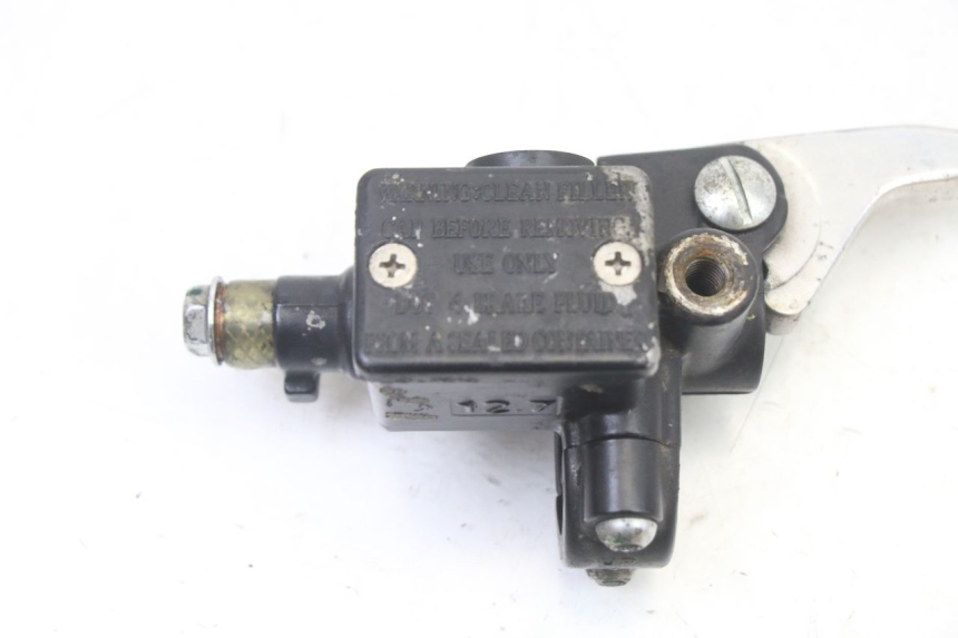photo de FRONT BRAKE MASTER CYLINDER PIAGGIO FLY 2T 50 (2004 - 2017) - Component detail