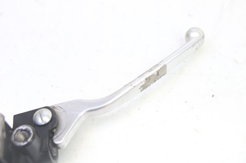 photo de FRONT BRAKE MASTER CYLINDER PIAGGIO FLY 2T 50 (2004 - 2017) - Technical close-up