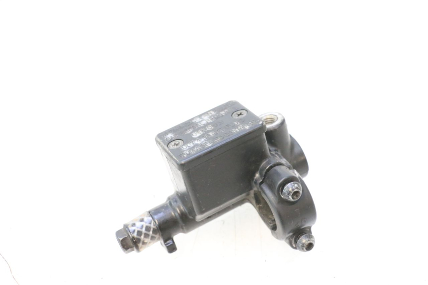 photo de FRONT BRAKE MASTER CYLINDER PIAGGIO FLY 2T 50 (2004 - 2017) - Main view