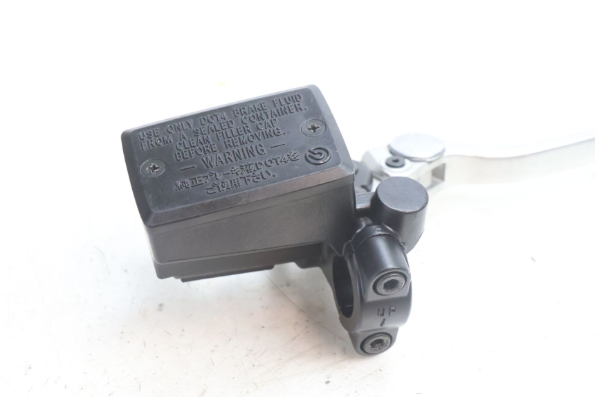 photo de FRONT BRAKE MASTER CYLINDER YAMAHA FZ8 800 (2010 - 2016) - Product overview