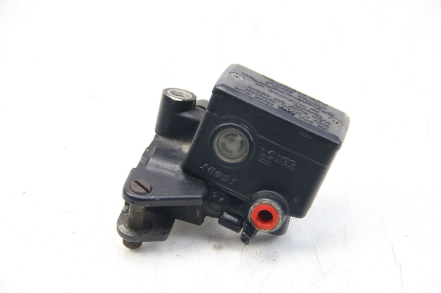 photo de FRONT BRAKE MASTER CYLINDER YAMAHA FZS FAZER 600 (2001 - 2003) - Main view