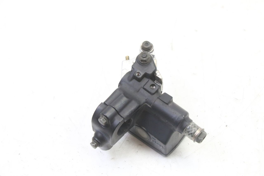 photo de FRONT BRAKE MASTER CYLINDER SUZUKI GS GSE 500 (2001 - 2003) - Product overview