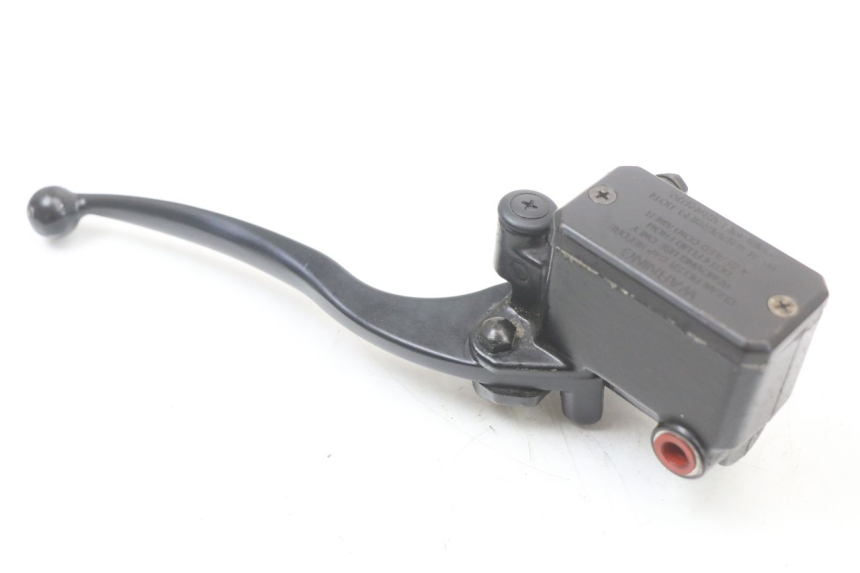 photo de FRONT BRAKE MASTER CYLINDER HYOSUNG GTR 125 (2006 - 2008) - Alternative perspective