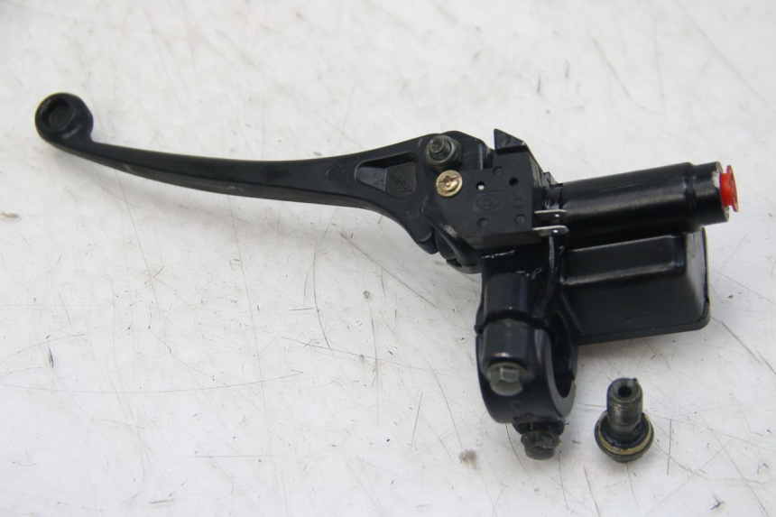 photo de FRONT MASTER CYLINDER EUROCKA GTR 50 (2007 - 2017) - Alternative perspective
