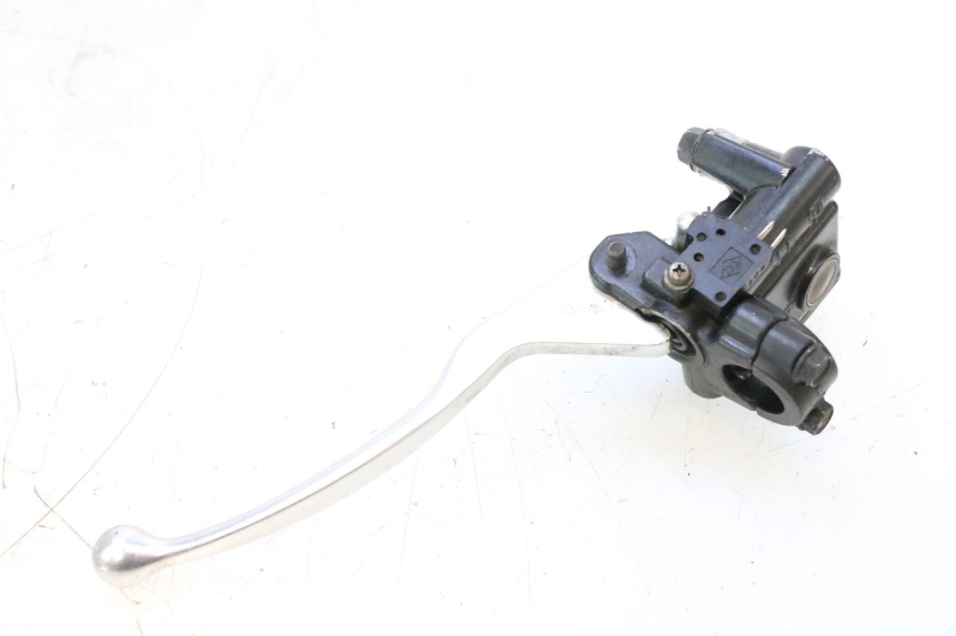 photo de FRONT BRAKE MASTER CYLINDER SYM GTS EVO 125 (2009 - 2013) - Product overview