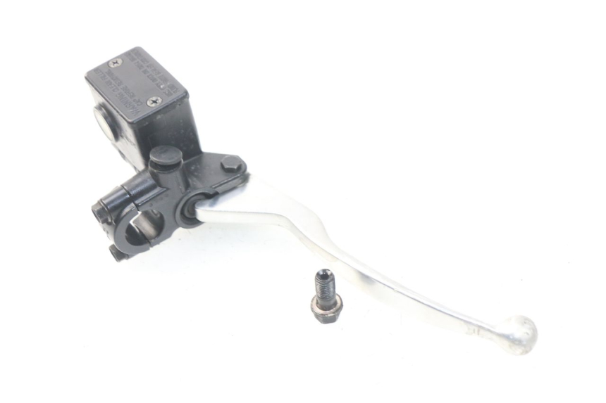 photo de FRONT BRAKE MASTER CYLINDER SYM JOYMAX 250 (2013 - 2017) - Alternative perspective