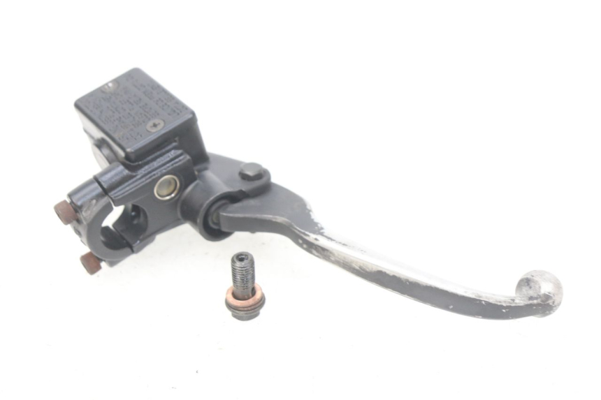 photo de FRONT BRAKE MASTER CYLINDER PEUGEOT KISBEE 2T 50 (2010 - 2017) - Alternative perspective