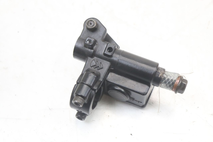 photo de FRONT BRAKE MASTER CYLINDER PEUGEOT KISBEE 2T 50 (2010 - 2017) - Product overview