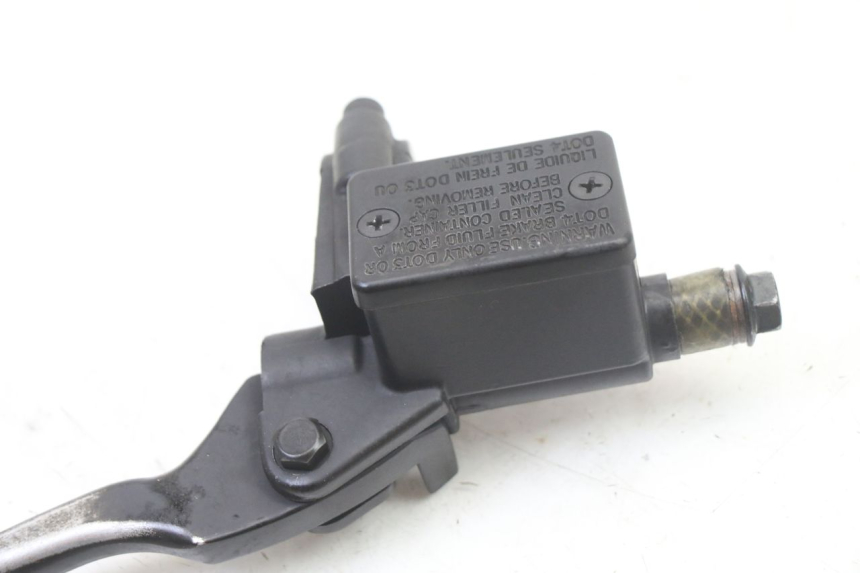 photo de FRONT BRAKE MASTER CYLINDER PEUGEOT KISBEE 2T 50 (2018 - 2022) - Product overview