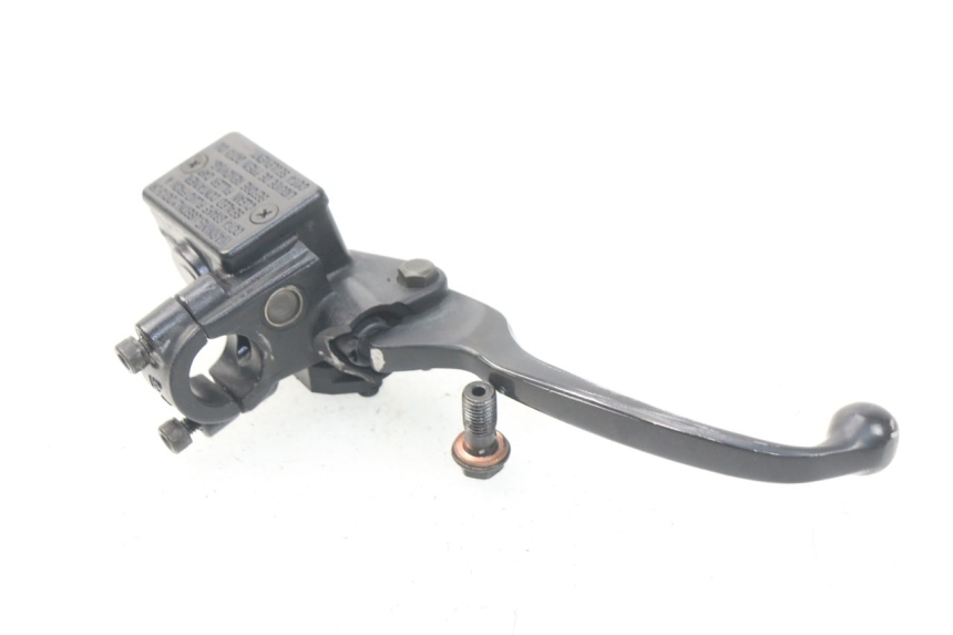 photo de FRONT BRAKE MASTER CYLINDER PEUGEOT KISBEE 4T 50 (2018 - 2022) - Alternative perspective
