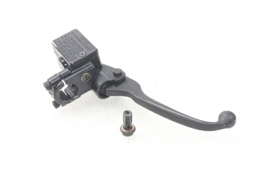 photo de FRONT MASTER CYLINDER PEUGEOT KISBEE 4T 50 (2010 - 2017) - Alternative perspective