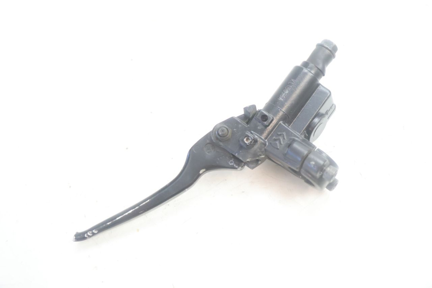 photo de FRONT BRAKE MASTER CYLINDER PEUGEOT KISBEE 4T 50 (2018 - 2022) - Fixing points details