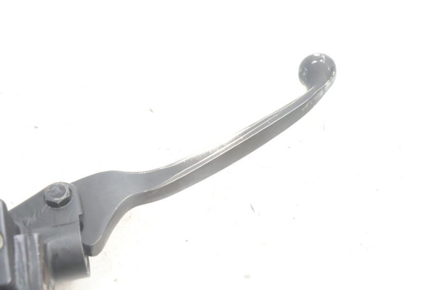 photo de FRONT MASTER CYLINDER PEUGEOT KISBEE 4T 50 (2010 - 2017) - Zoom on usage condition