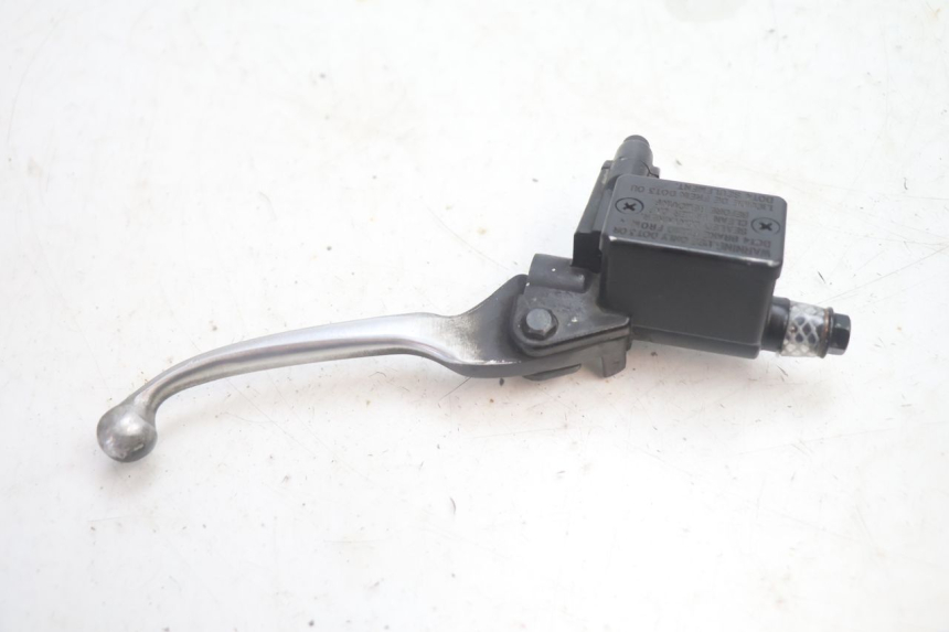 photo de FRONT BRAKE MASTER CYLINDER PEUGEOT KISBEE 4T 50 (2018 - 2022) - Alternative perspective