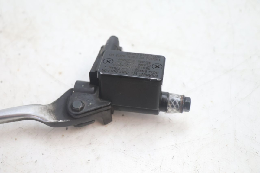 photo de FRONT BRAKE MASTER CYLINDER PEUGEOT KISBEE 4T 50 (2018 - 2022) - Product overview