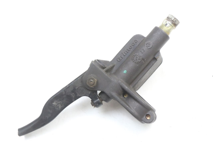 photo de FRONT BRAKE MASTER CYLINDER RENAULT KOURANOS 125 (2001 - 2004) - Zoom on usage condition