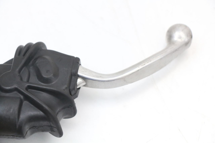 photo de FRONT BRAKE MASTER CYLINDER KAWASAKI KX L 85 (2022 - 2024) - Zoom on usage condition