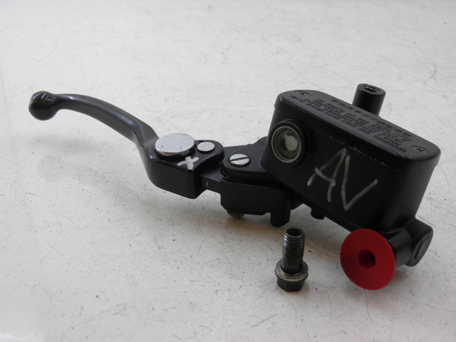 photo de FRONT BRAKE MASTER CYLINDER KYMCO XCITING RI ABS 500 (2010) - Main view