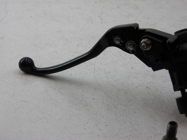 photo de FRONT BRAKE MASTER CYLINDER KYMCO XCITING RI ABS 500 (2010) - Component detail