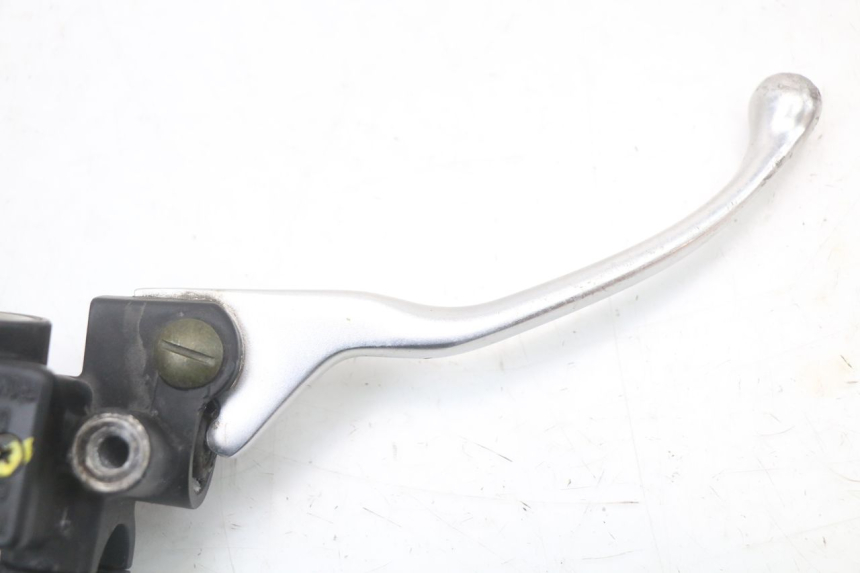 photo de FRONT BRAKE MASTER CYLINDER PIAGGIO LIBERTY 4T 50 (2004 - 2008) - Alternative perspective