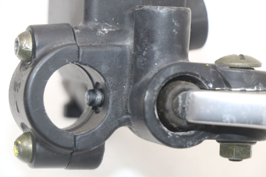 photo de FRONT BRAKE MASTER CYLINDER PIAGGIO LIBERTY 4T 50 (2004 - 2008) - Surface and material condition
