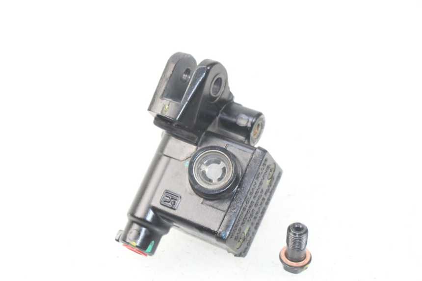 photo de FRONT BRAKE MASTER CYLINDER PIAGGIO LIBERTY IGET 4T 50 (2015 - 2020) - Zoom on usage condition