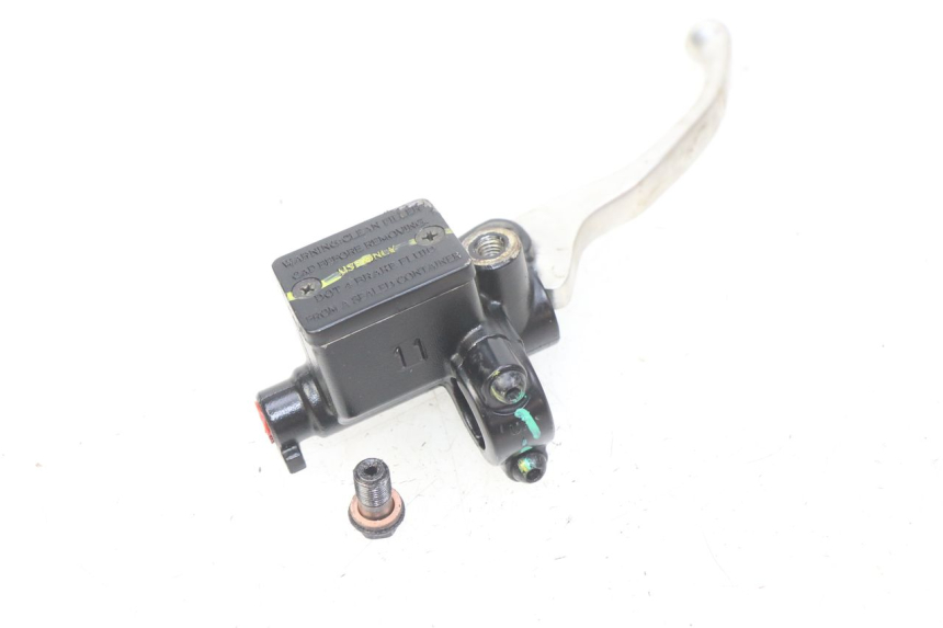 photo de FRONT BRAKE MASTER CYLINDER PIAGGIO LIBERTY IGET 4T 50 (2015 - 2020) - Alternative perspective