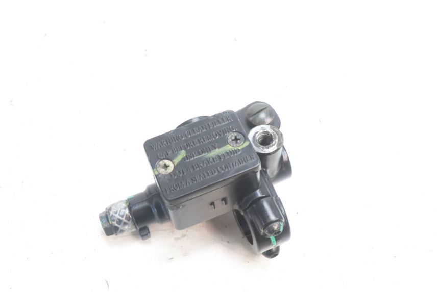 photo de FRONT BRAKE MASTER CYLINDER PIAGGIO LIBERTY IGET 4T 50 (2021 - 2025) - Main view