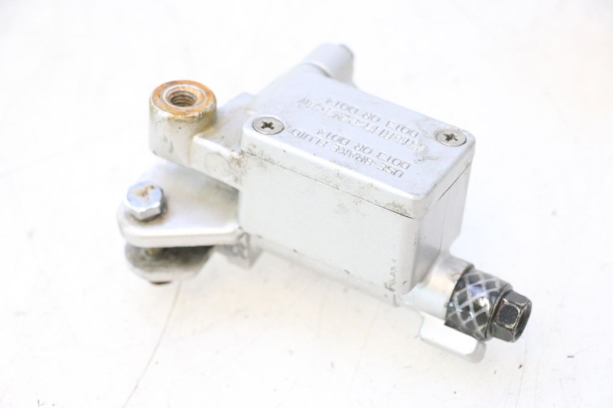 photo de FRONT BRAKE MASTER CYLINDER KYMCO LIKE 125 (2009 - 2016) - Main view