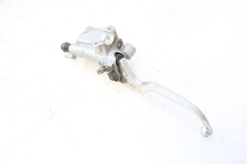 photo de FRONT BRAKE MASTER CYLINDER KYMCO LIKE 125 (2009 - 2016) - Zoom on usage condition