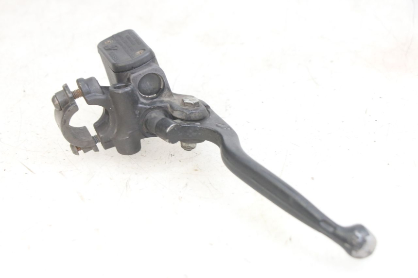 photo de FRONT BRAKE MASTER CYLINDER PEUGEOT LUDIX 50 (2005 - 2007) - Technical close-up
