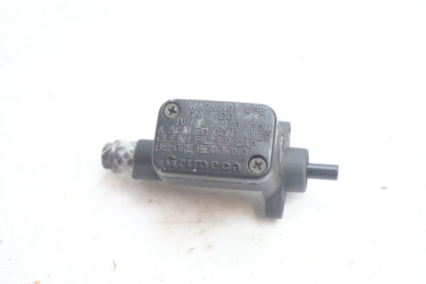 photo de FRONT BRAKE MASTER CYLINDER MBK MACH G AC 50 (2002 - 2014) - Component detail
