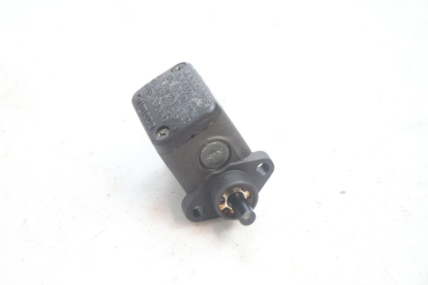 photo de FRONT BRAKE MASTER CYLINDER MBK MACH G AC 50 (2002 - 2014) - Alternative perspective