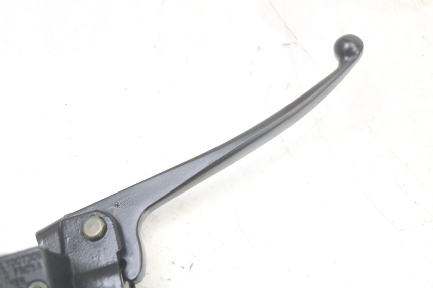 photo de FRONT BRAKE MASTER CYLINDER MASH LEGEND'R 4T 50 (2021 - 2025) - Technical close-up