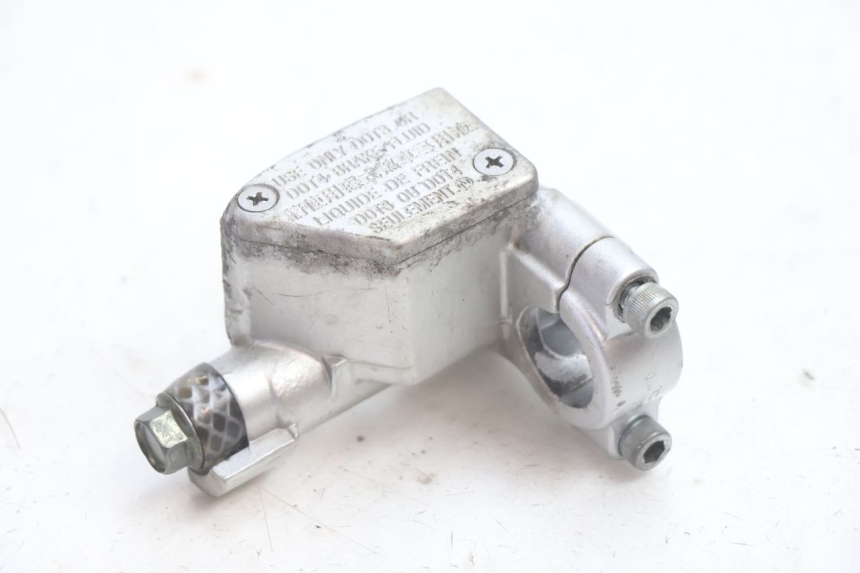 photo de FRONT BRAKE MASTER CYLINDER SYM MIO 50 (2005 - 2010) - Component detail