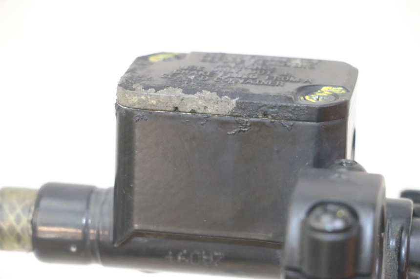 photo de FRONT BRAKE MASTER CYLINDER PIAGGIO MP3 LT 300 (2010 - 2016) - Component detail