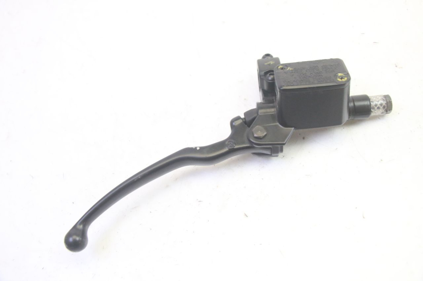photo de FRONT MASTER CYLINDER PIAGGIO MP3 LT 400 (2007 - 2012) - Alternative perspective